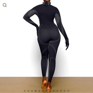 SKIMS FIRST LAYERS LEGGING